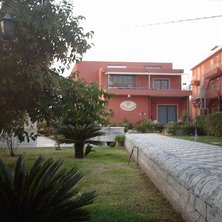 Hotel Ristorante Cordial Comiso Exterior foto
