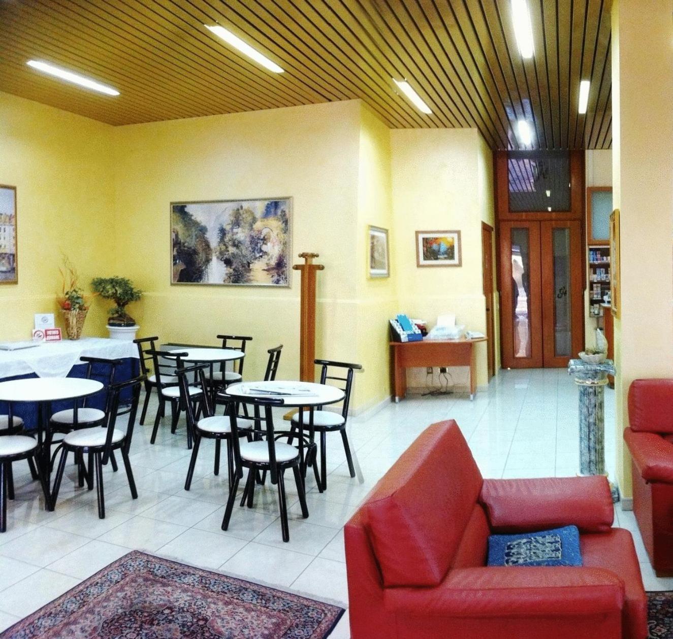 Hotel Ristorante Cordial Comiso Exterior foto